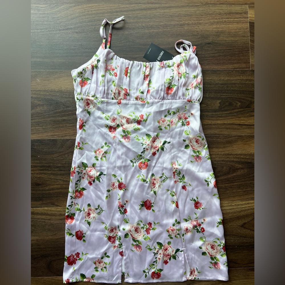 Forever 21 Lavendar Satin Floral Dress